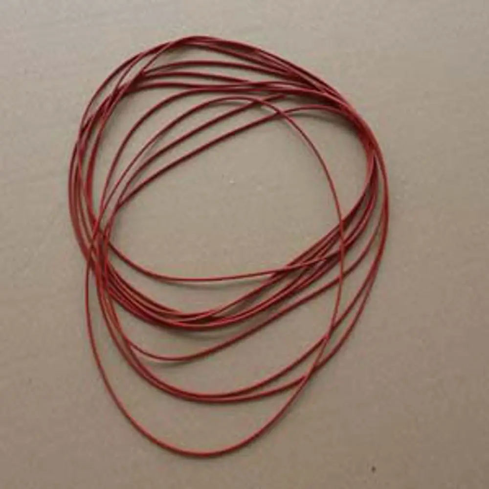 Rote Dichtungsringe aus flexiblem Material, die für die Mischkammer geeignet sind. Das Bild zeigt mehrere lose Ringe, möglicherweise von der Marke Remeha.